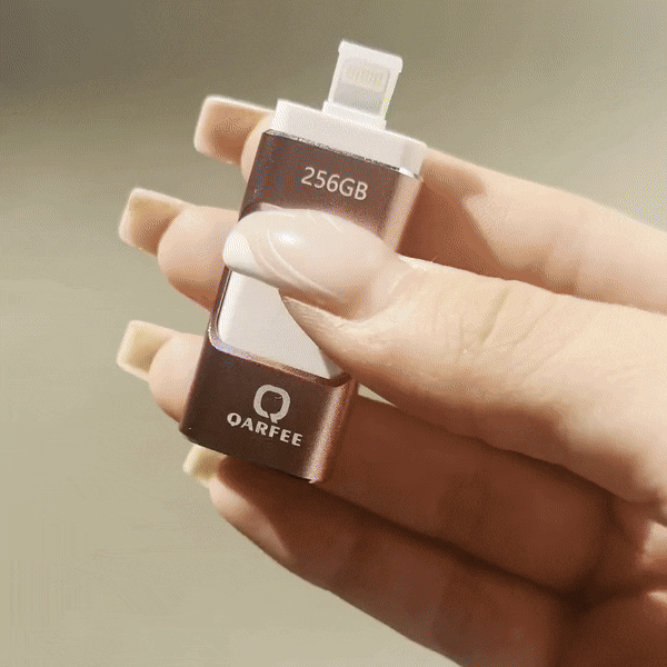 4-in-1 Backup USB Stick | Direct Transfer from Phone to USB