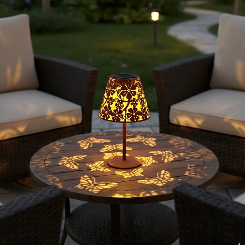 Solar Lantern Shaped Like a Flower for Patio and Terrace Decoration
