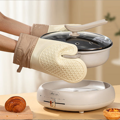 Heat and Slip Resistance Cooking Shield for Safe Cooking