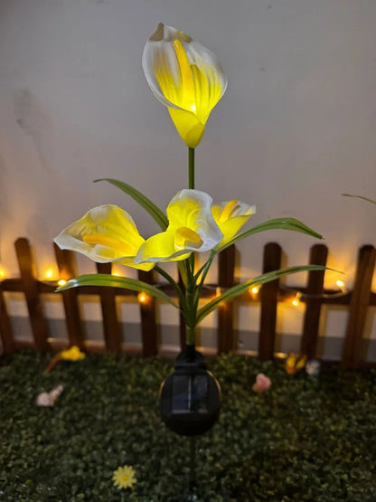 Solar LED Garden Light in Calla Lily Design | Waterproof Outdoor Fixture with Stake for Lawn & Patio