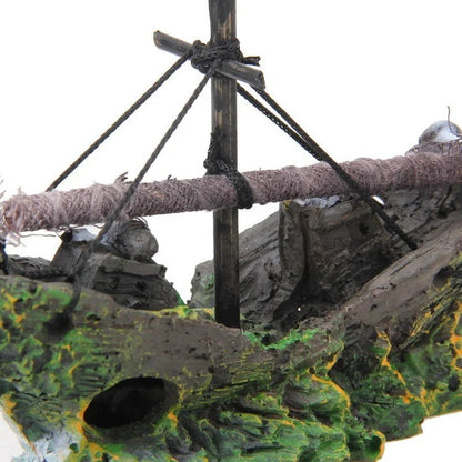 Shipwreck Pirate Ship Aquarium Decor | Resin Ornament | 13 x 5 x 11 cm