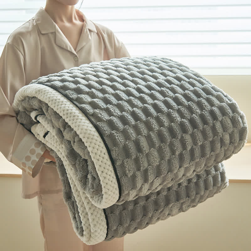 Thick Reversible Coral Fleece Blanket