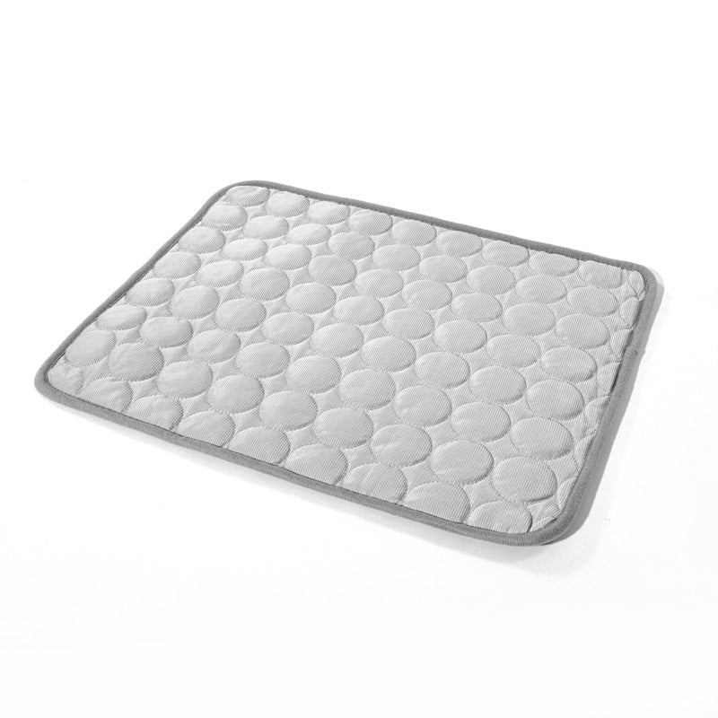 ZuriChill Luxury Pet Cooling Mat | Comfort for Your Furry Friend in Warm Weather