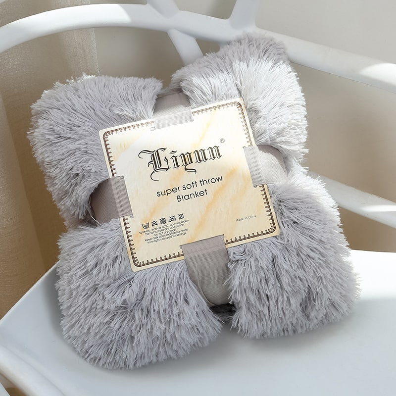 Plush Luxe Blanket for Ultimate Cozy Comfort