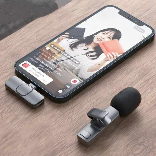 Portable Wireless Clip-On Microphone - 20m Range, Multi-Device Compatible