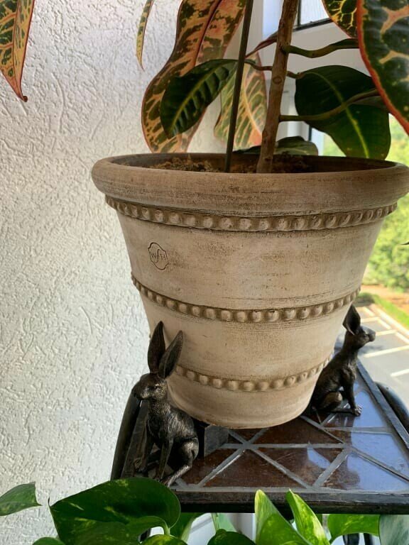 Set of Decorative Plant Holders in Animal Design
