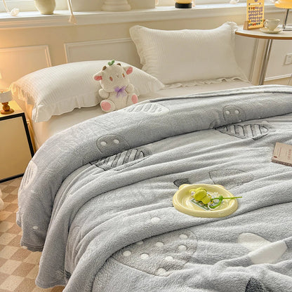 Snowflake Blanket | Soft Velvet Plush Throw | Lightweight & Skin-Friendly | Breathable & Versatile