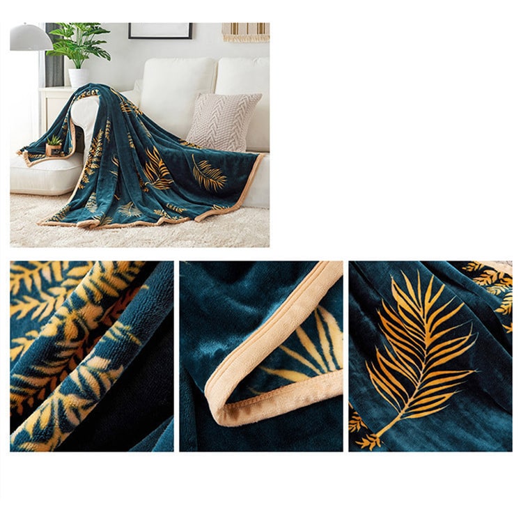 Botanical Bliss Plush Throw Blanket - Elegance Meets Comfort