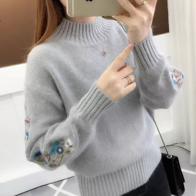 Petaluxe - Luxurious Cashmere Floral Sweater