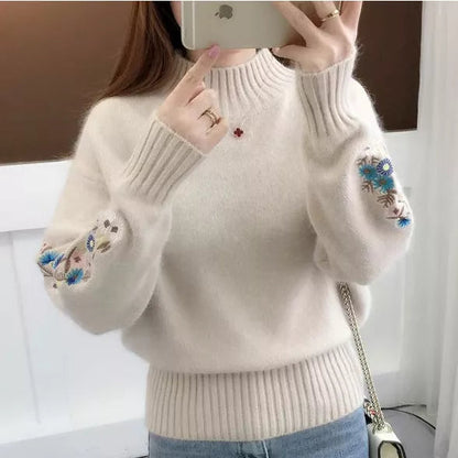 Petaluxe - Luxurious Cashmere Floral Sweater