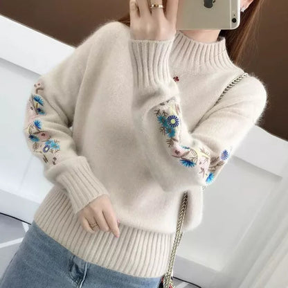 Petaluxe - Luxurious Cashmere Floral Sweater