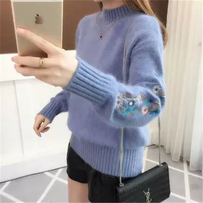 Petaluxe - Luxurious Cashmere Floral Sweater