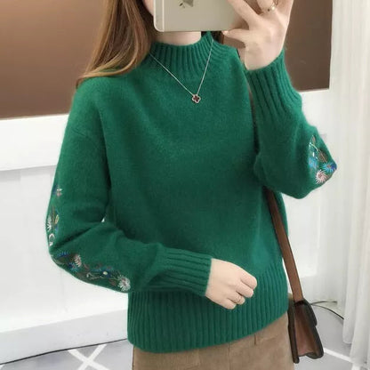 Petaluxe - Luxurious Cashmere Floral Sweater
