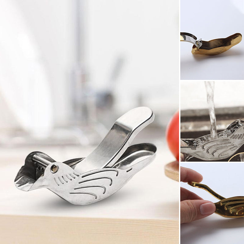 Handheld Juicer in Bird Design