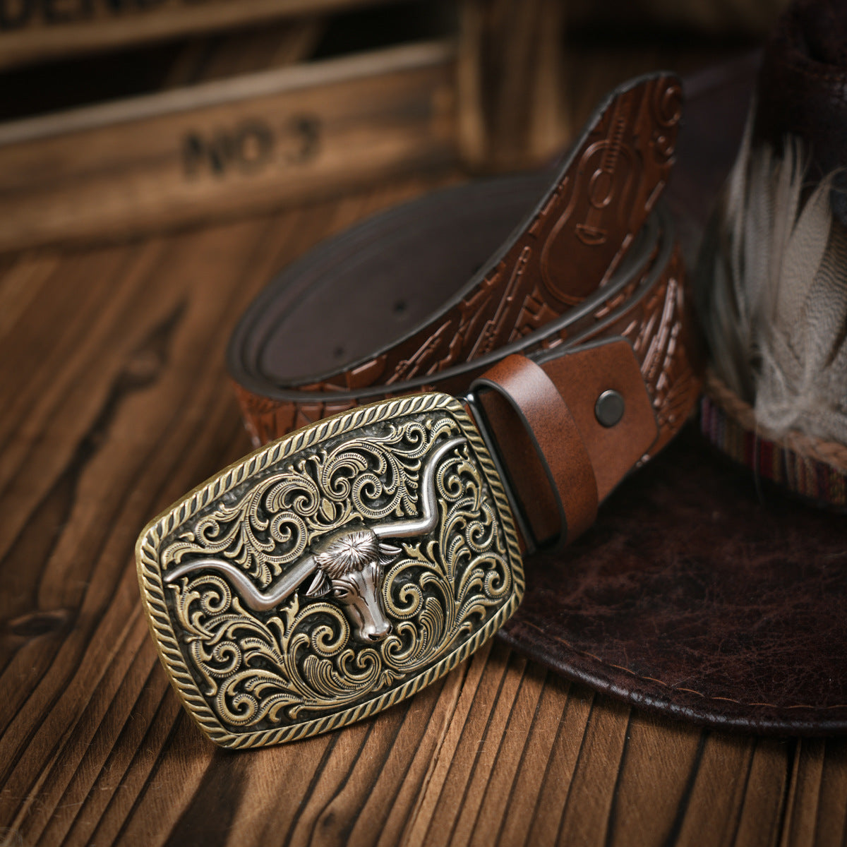 Men's Western Style Belt – Durable Vegan Leather with Metal Buckle