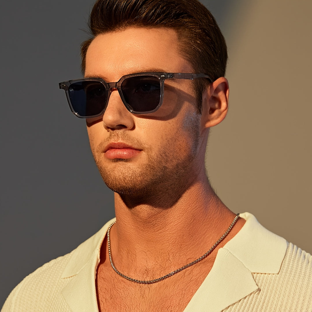 Lightweight RetroSquare Men's Sunglasses – Durable and Fashionable