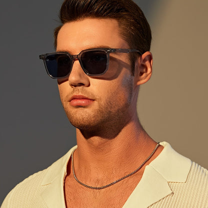 Lightweight RetroSquare Men's Sunglasses – Durable and Fashionable