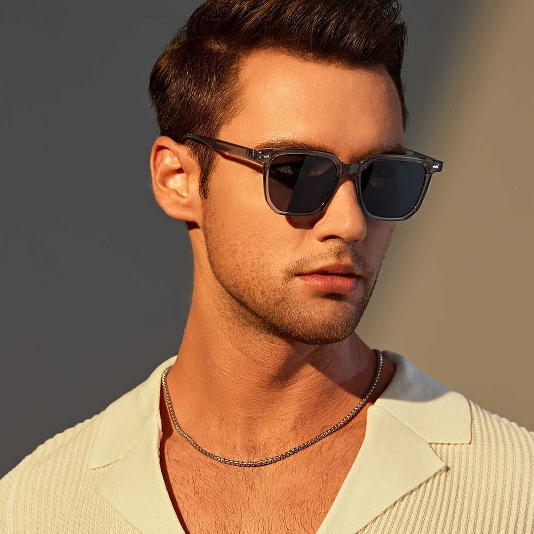 Lightweight RetroSquare Men's Sunglasses – Durable and Fashionable