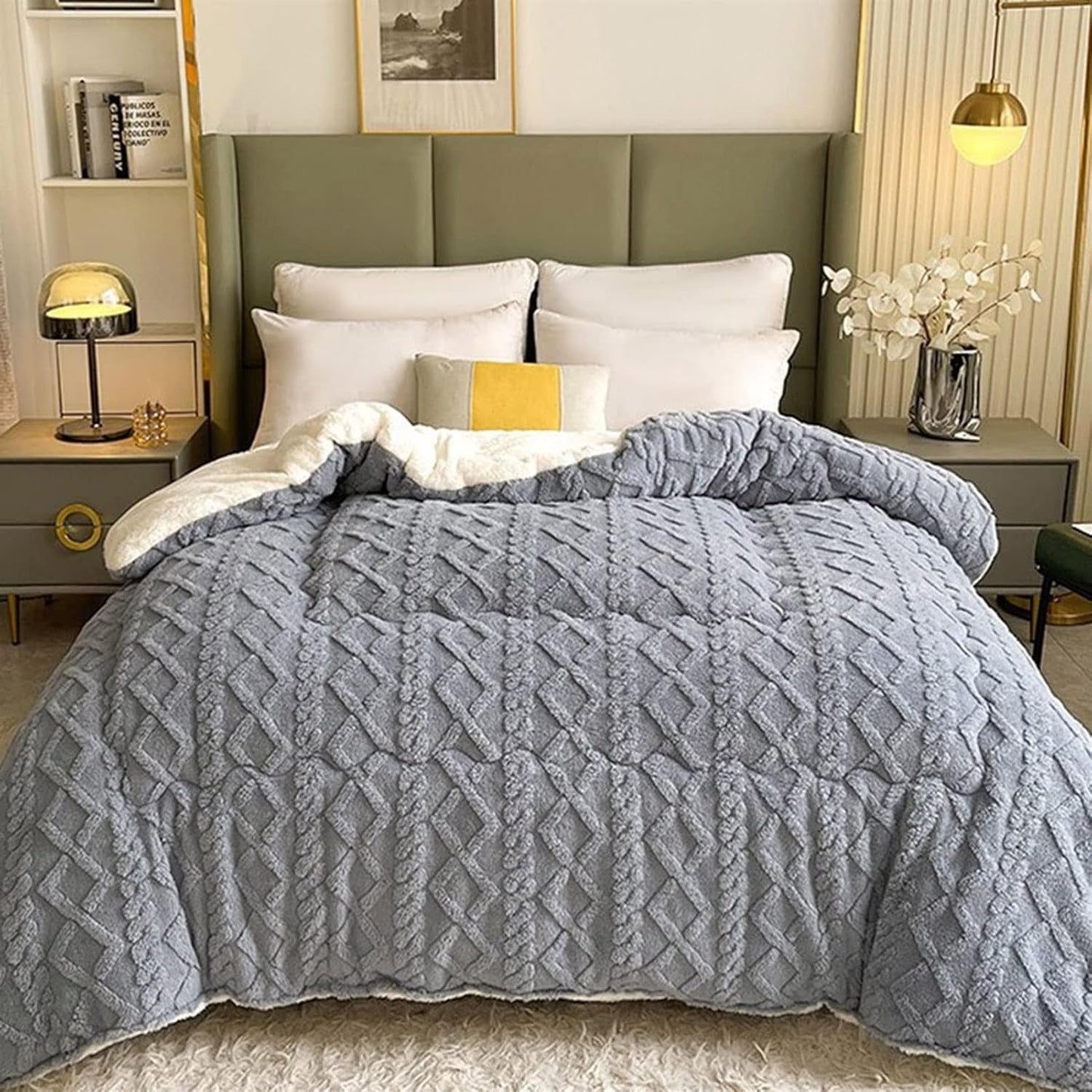 Luxurious Warmth Reversible Blanket