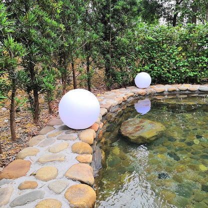 Smart Portable Garden Lamp - LED Globe Light with Color Change Feature