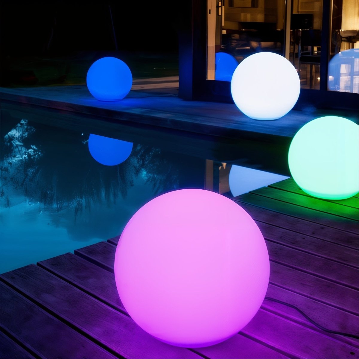 Smart Portable Garden Lamp - LED Globe Light with Color Change Feature