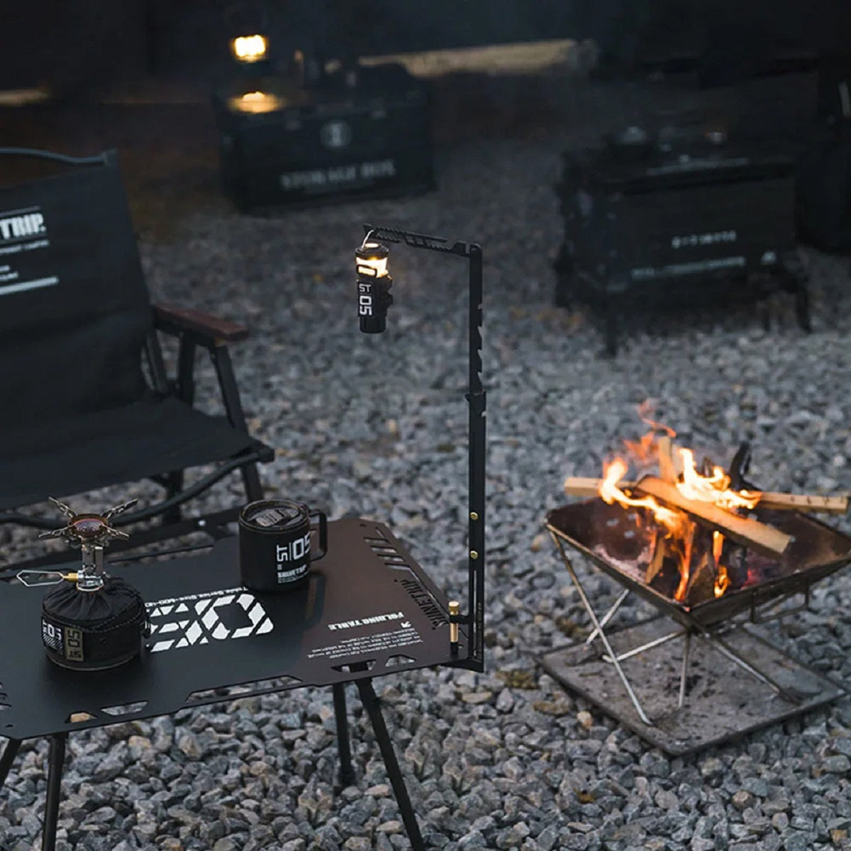 Adjustable Stainless Steel Light Stand for Camping – Portable Design