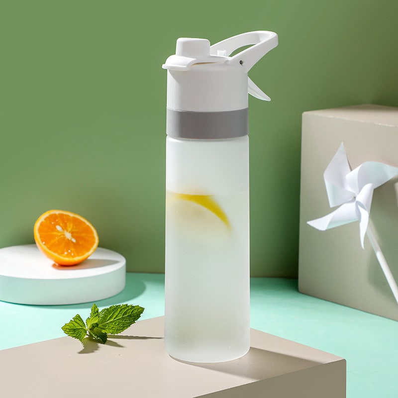ChillMist Hydration Bottle – Insulated Spray and Sip Design