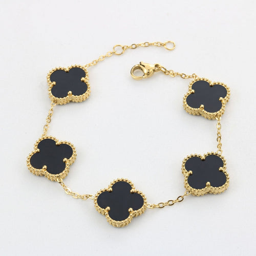 Lucky Charm Bracelet – A Touch of Elegance and Joy