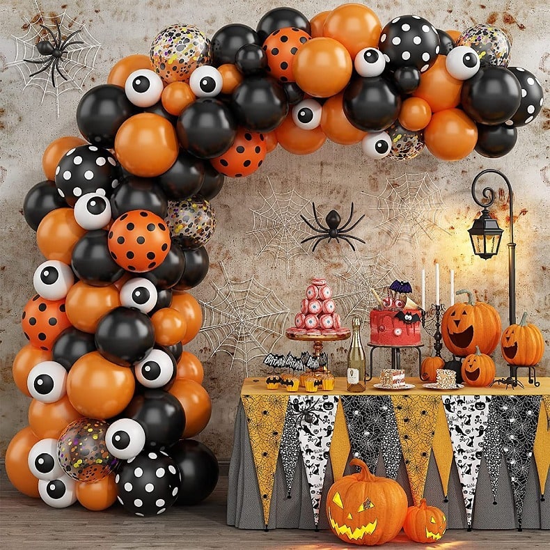 Spooktacular Balloon Arch Set for Frightening Festivities