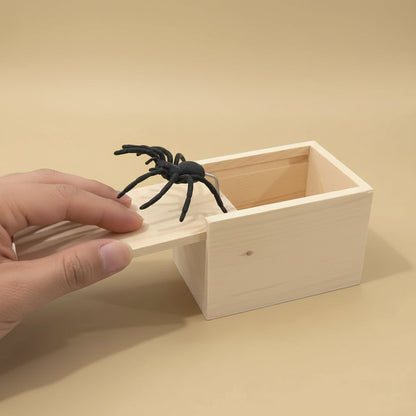 Creepy Crawly Surprise Box – Hilarious Jump Scare Gift