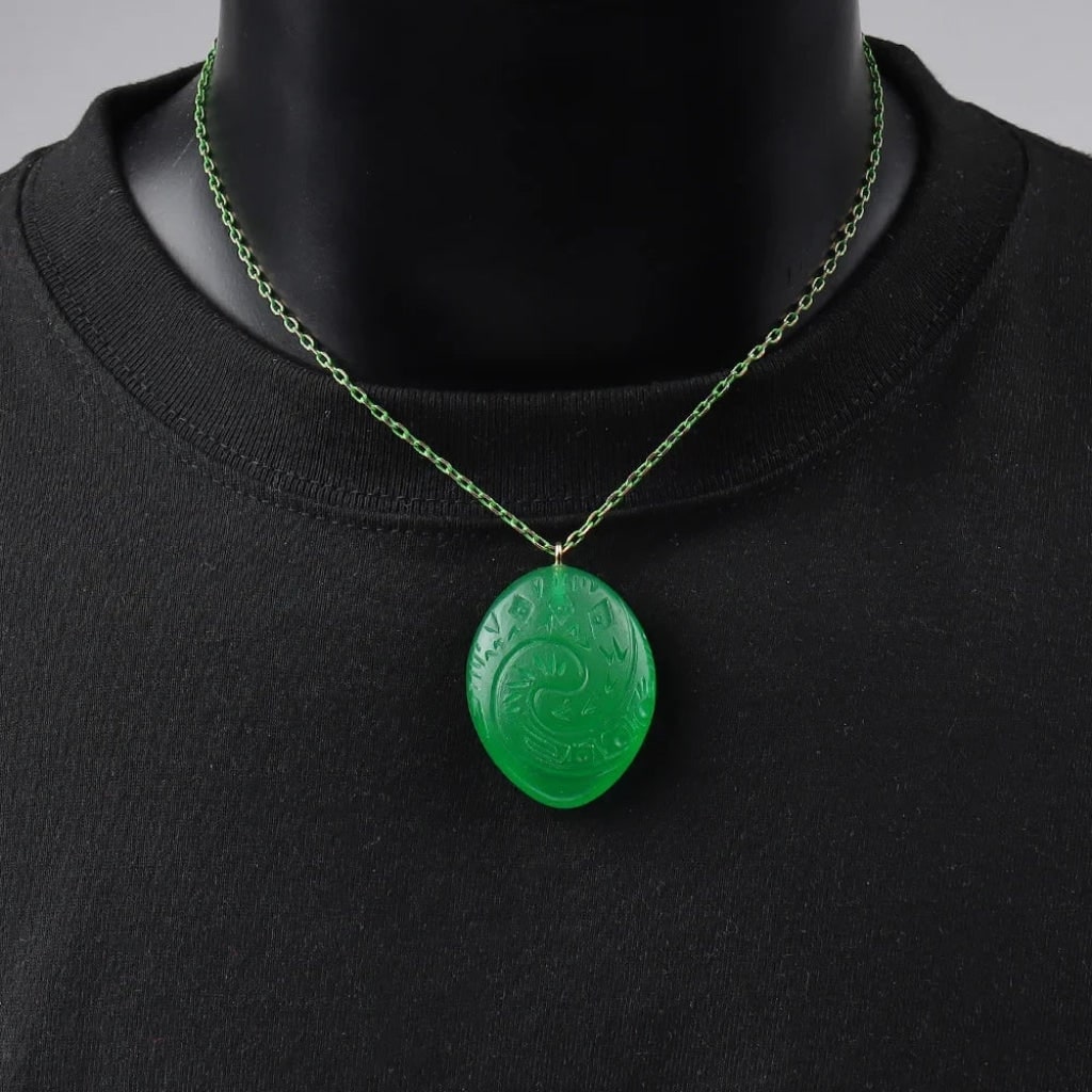 Luminous Green Gemstone Pendant Necklace – Captivating Charm