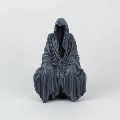Eerie Cloaked Phantom Statue for Spooky Halloween Decor