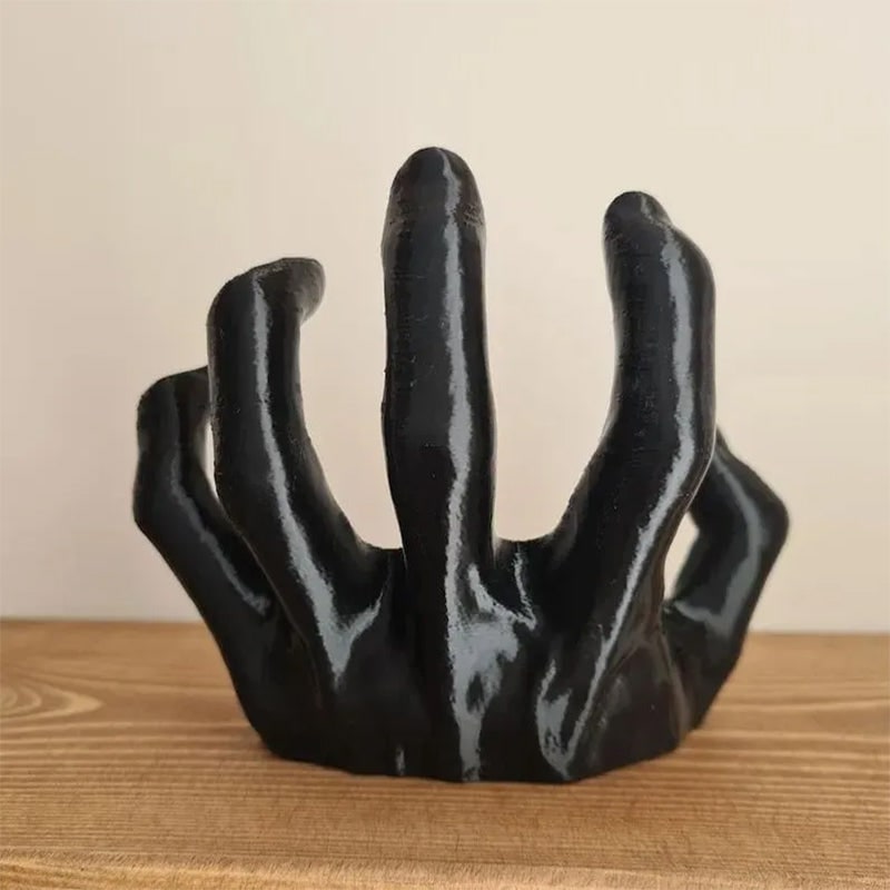 Haunting Hand Wall Hook – Eerie Decor and Key Holder
