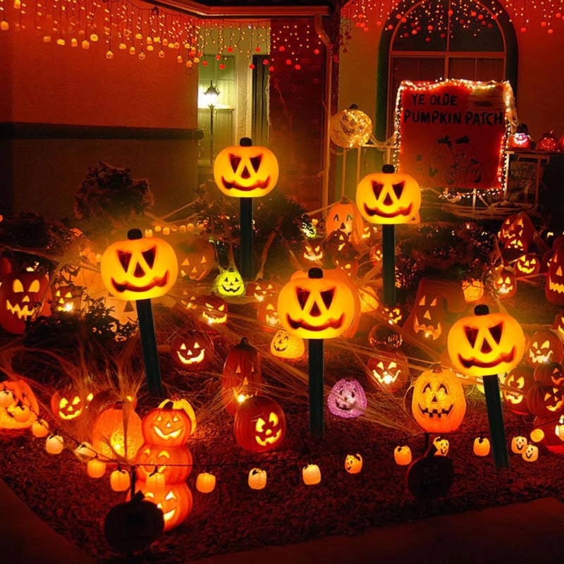 Set of 5 Solar-Powered Pumpkin Pathway Lights for Halloween
