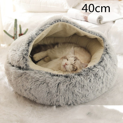 Cavernous Cozy Cat Bed with Plush Enclosure and Supportive Rim