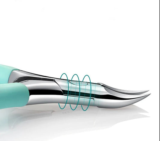 Ergonomic Nail Clipper for Seniors with Splash Guard – Painless for Thick or Ingrown Toenails