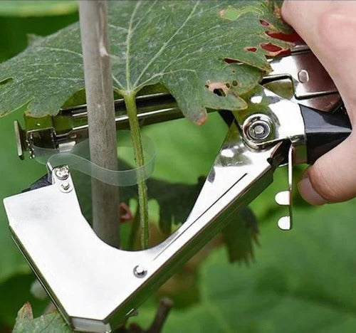 Plant Tying Tool and Snapper for Gardening