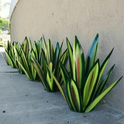 Agave Plant-Inspired Garden Lamp