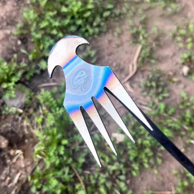 Ergonomic Weed Removal Tool for Effortless Gardening
