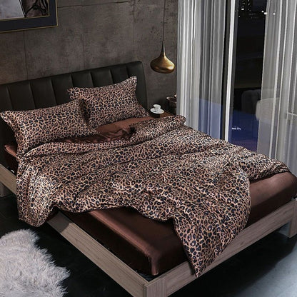 Luxury Silk Bedding Set - 4 Pieces with Duvet Cover and Pillowcases