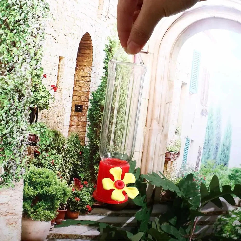 Plastic Hummingbird Feeder – Leak-Proof Design