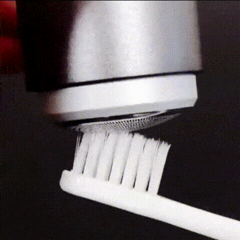 Elite Shaver for a Perfect Blend of Precision and Comfort