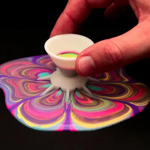 Artistry Bloom Creator for Acrylic Pouring | Reusable Tool for Stunning Floral Effects | Easy-to-Use Accessory 9 × 9 cm