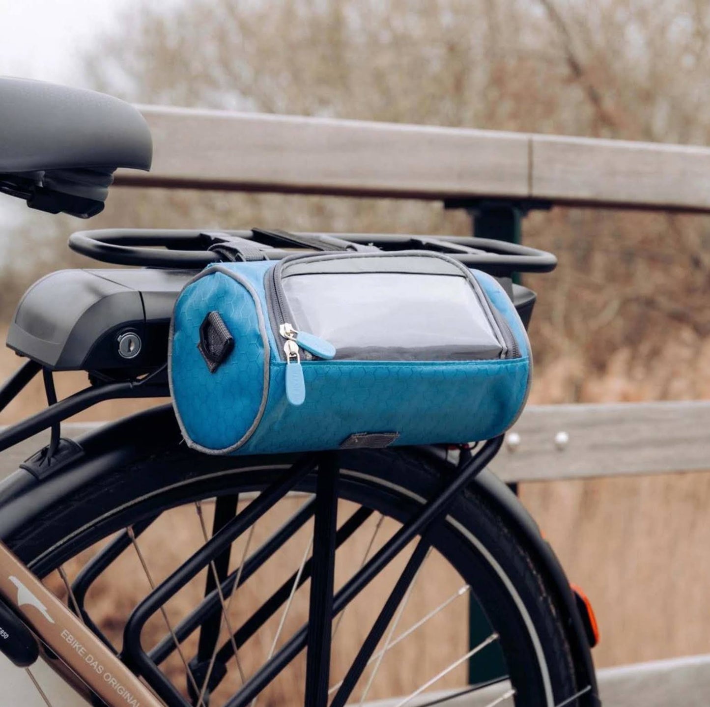Waterproof Bicycle Bag with Phone Window – Adjustable Handlebar Pouch