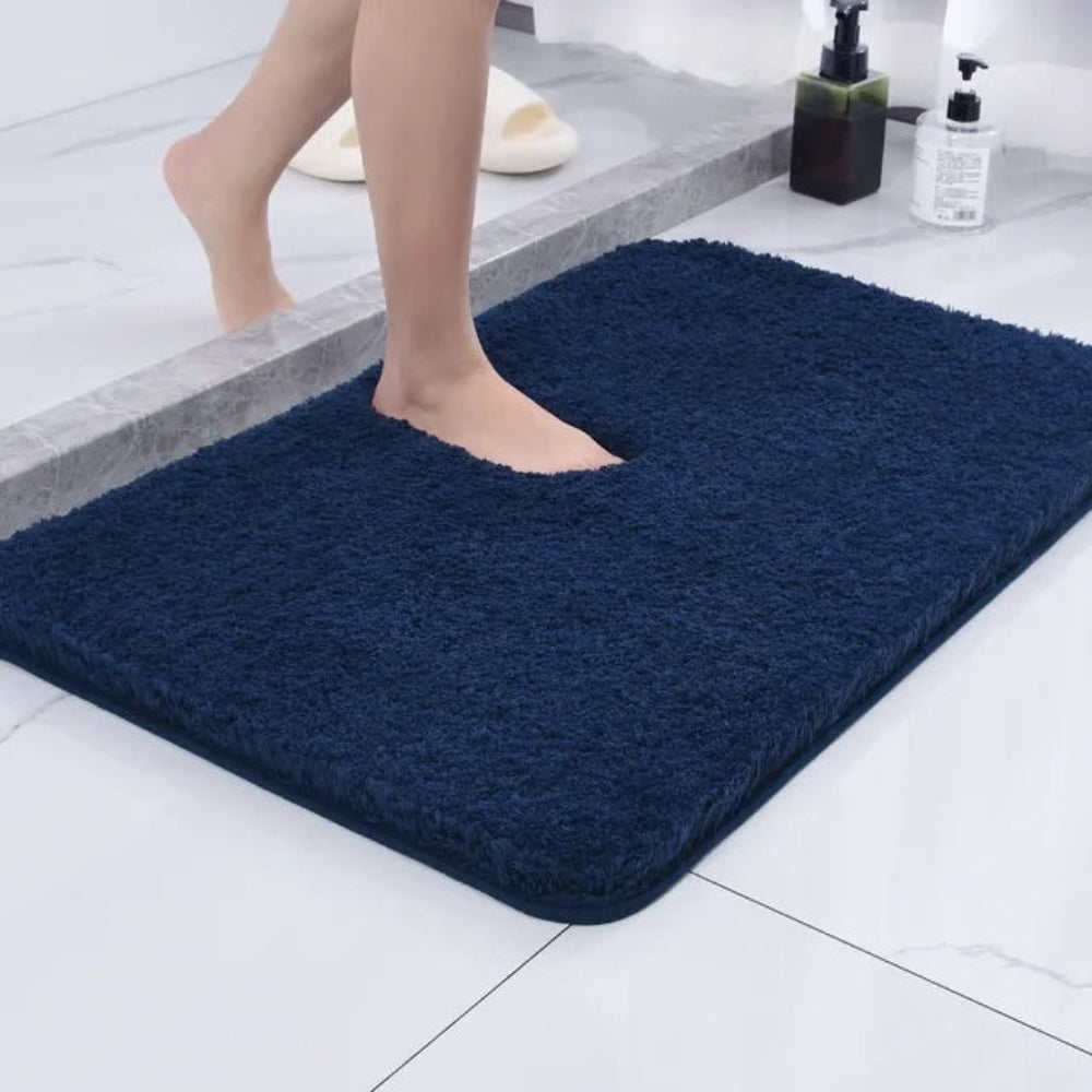 Luxe Microfiber Bath Mat for Ultimate Comfort