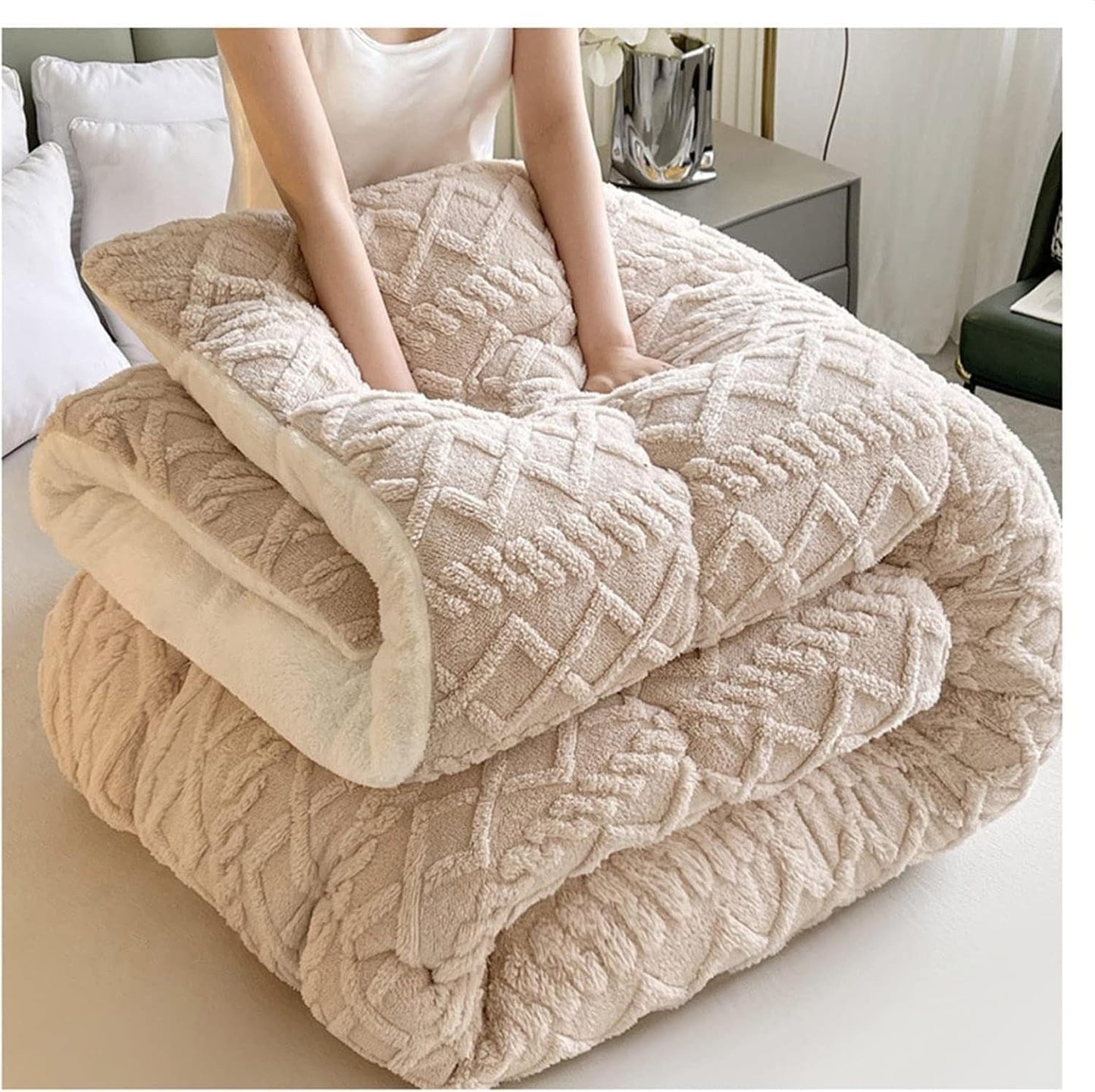 Luxurious Warmth Reversible Blanket