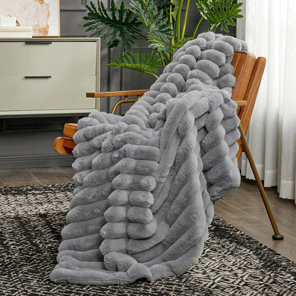 Cozy Fleece Blanket - Soft and Plush [Last Day Discount]