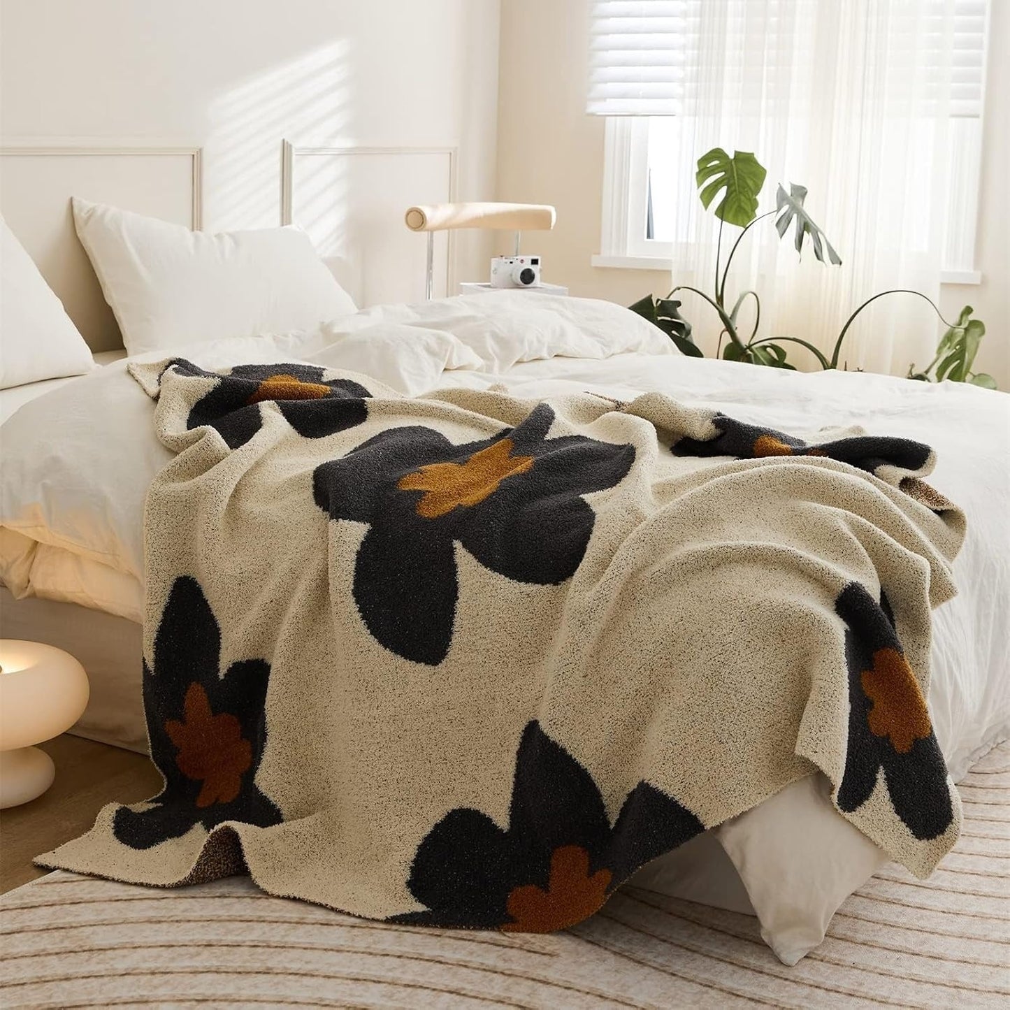 Floral Comfort Blanket | Cozy Knitted Home Accessory