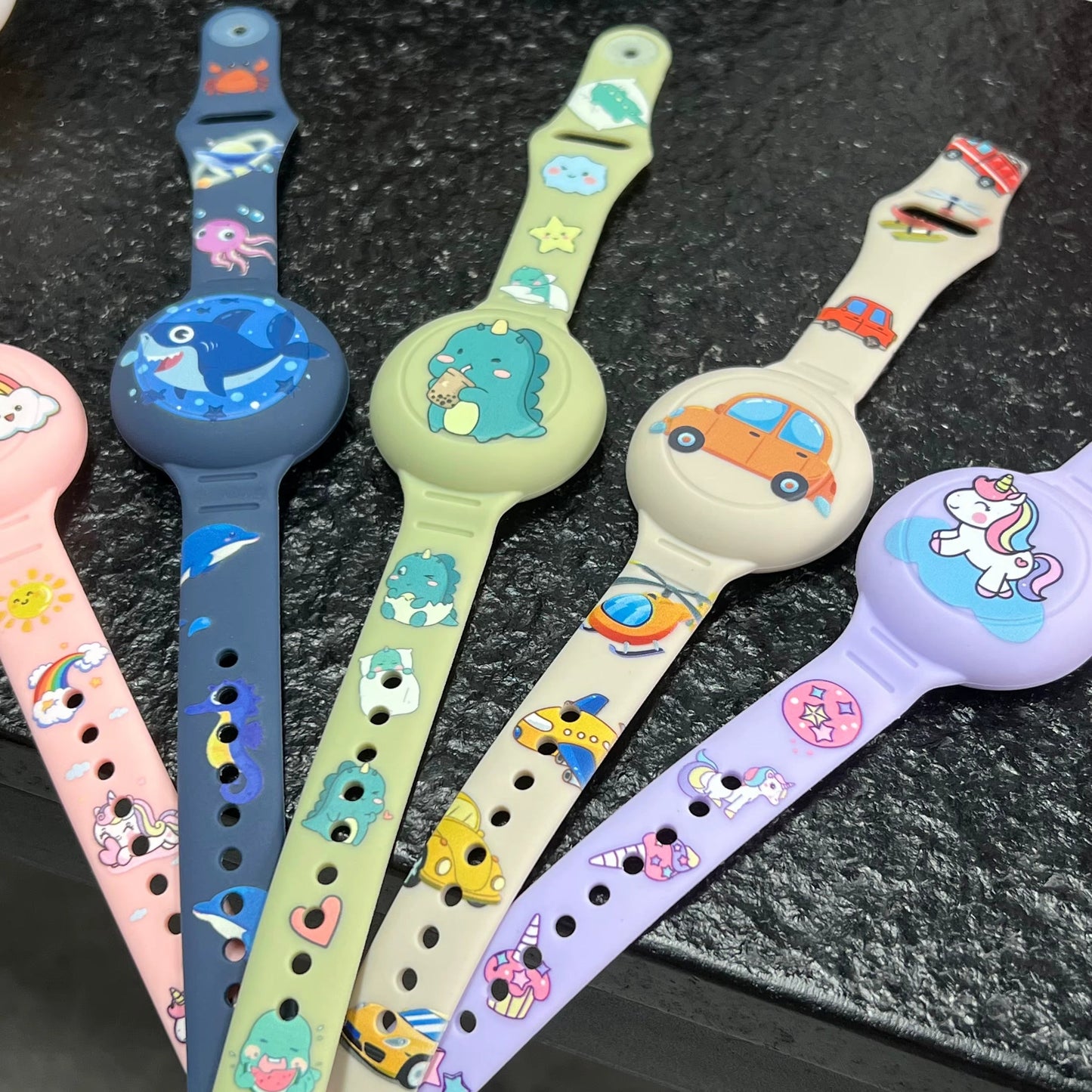ChildSafe GPS Bracelet with Silicone Holder for Tracker