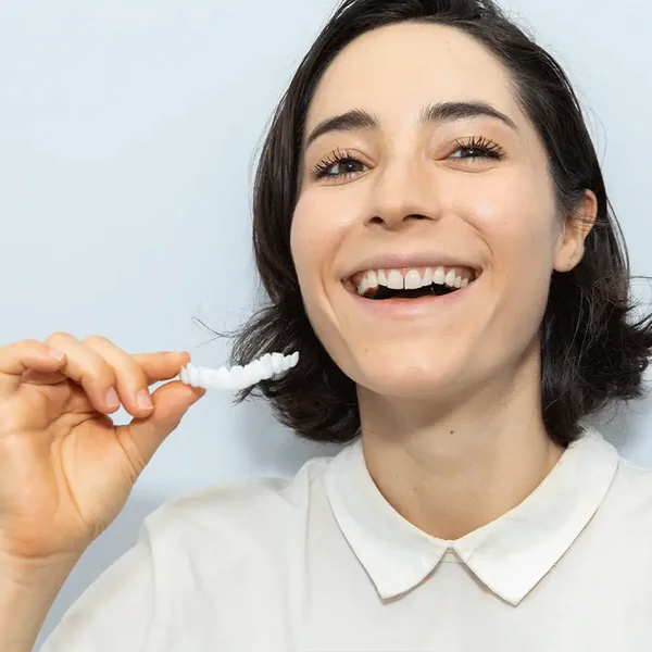 Smile Enhancement Aligners - Custom Fit Solution